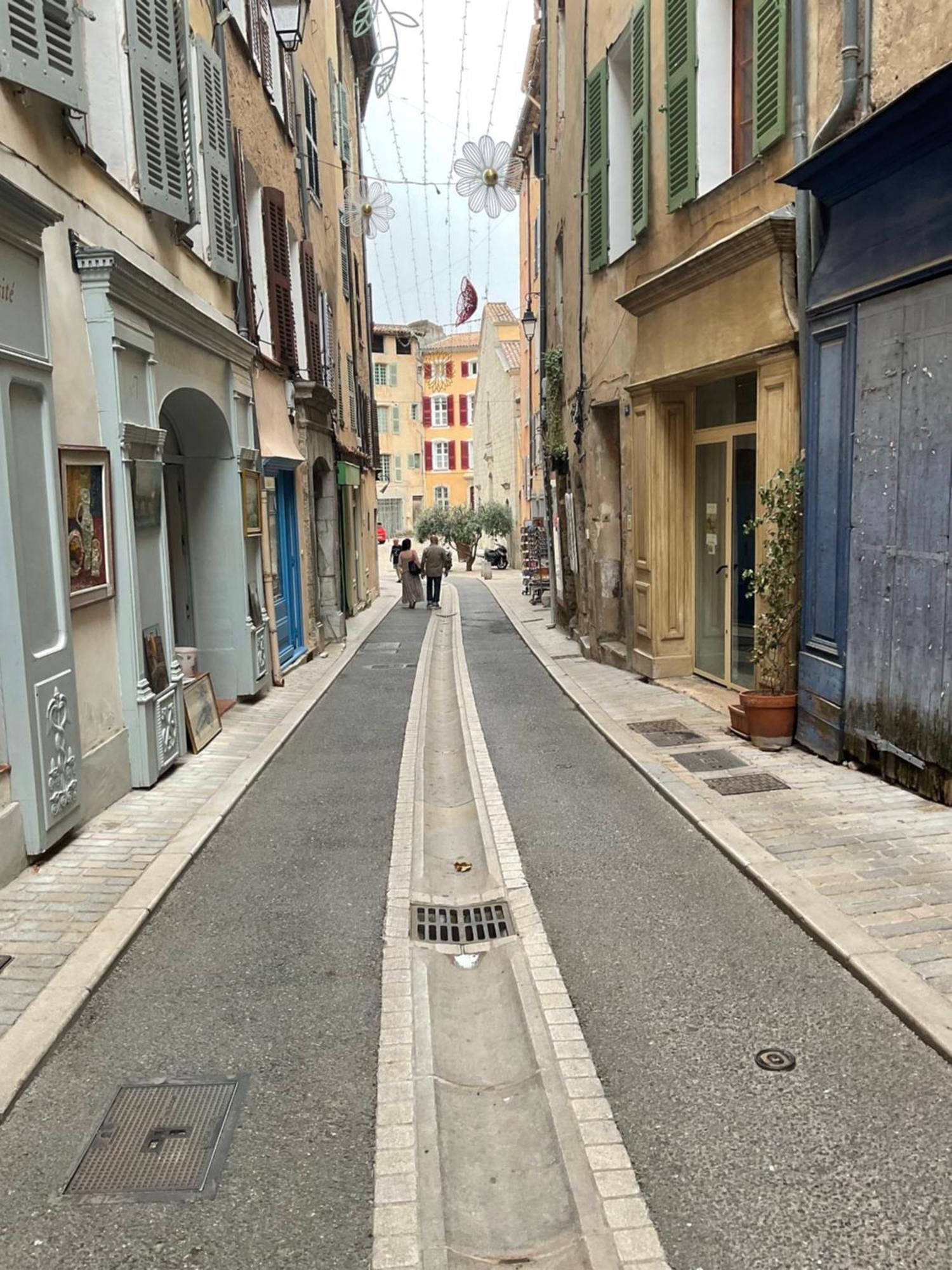 Ferienwohnung Rez De Jardin, Le Pra De Pe Cotignac Exterior foto